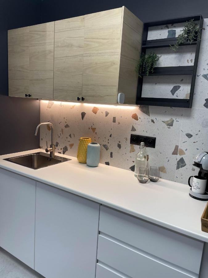 Oui Oui Apartment ワルシャワ エクステリア 写真